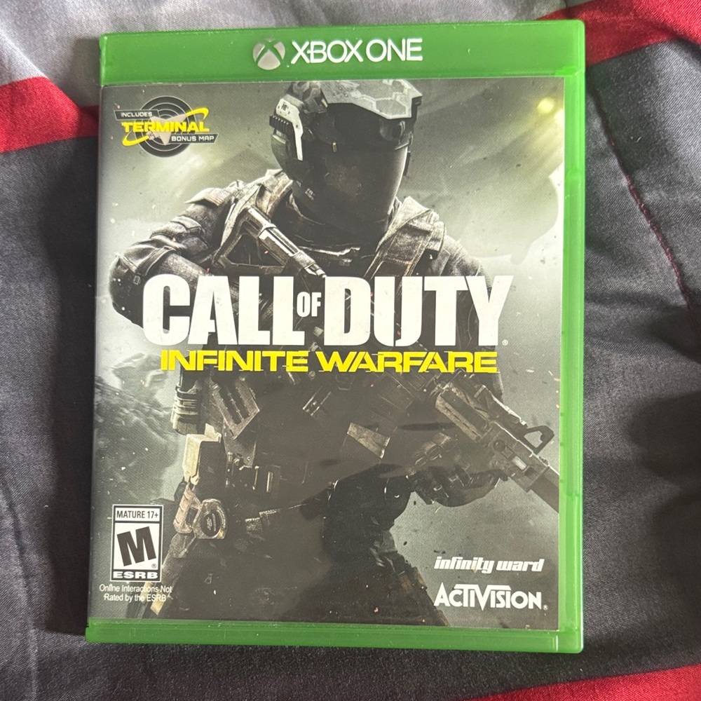 Call of Duty: Infinite Warfare for Xbox One - Green Case